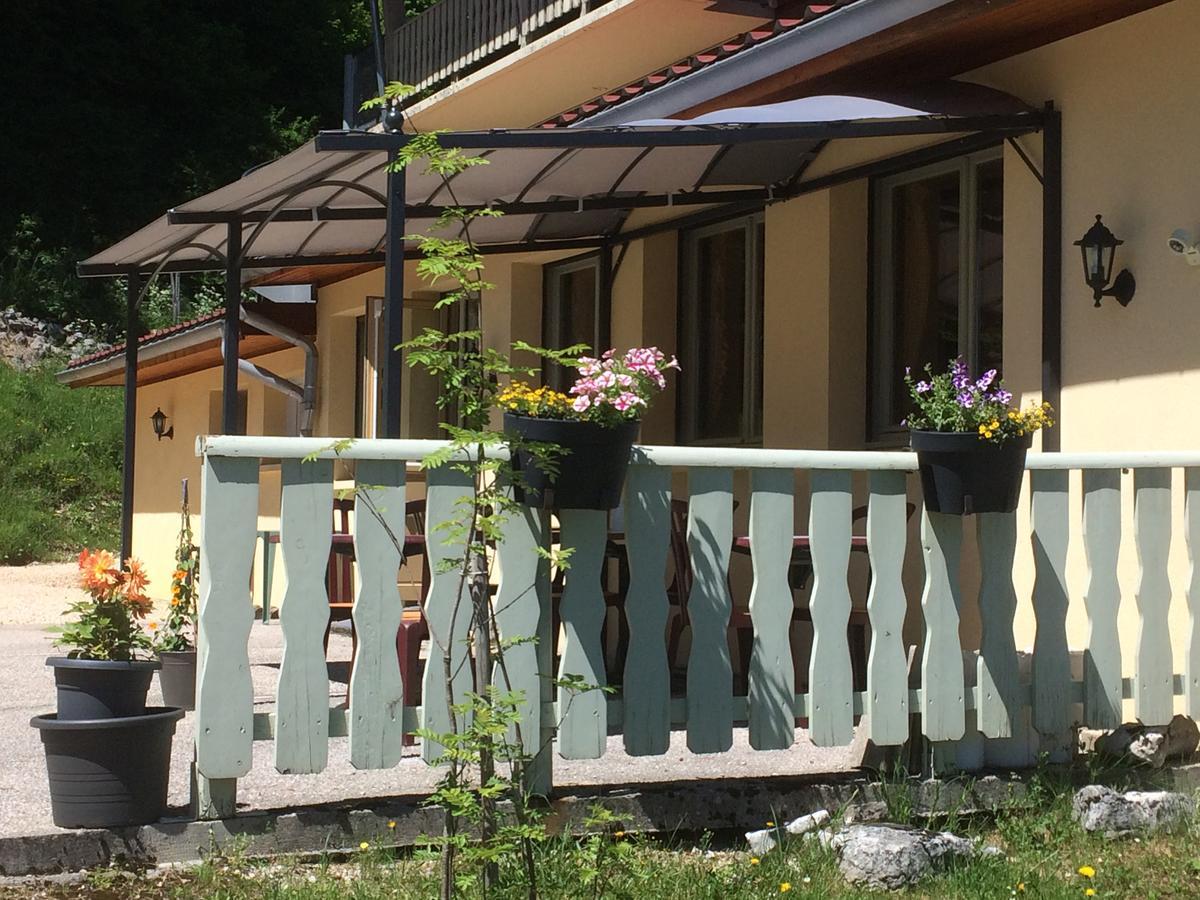 Village Vacances Le Grepillon Les Rousses Exterior foto